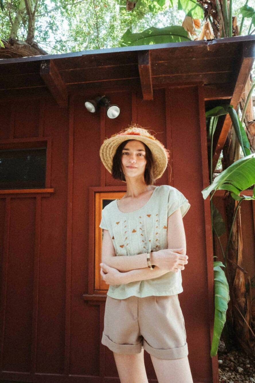 NEW THE BEE & THE FOX alba cropped top in green